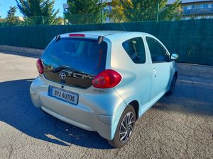 Toyota Aygo Aygo 1.0 VVTi 68CV - Foto 3