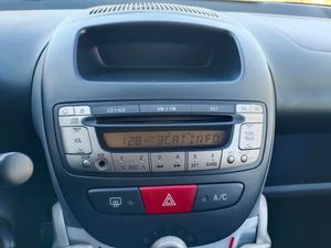 Toyota Aygo Aygo 1.0 VVTi 68CV - Foto 9