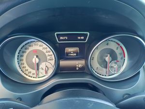 Mercedes GLA 220 CDI 7G-DCT - Foto 11