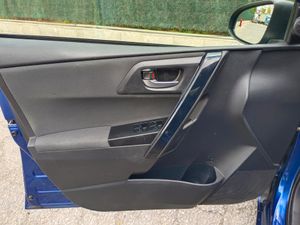 Toyota Auris Touring Sports 140H e-CVT Feel! - Foto 7