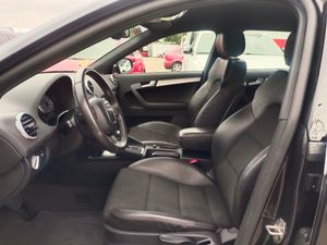 Audi A3 Sportback Ambition 2.0 TDI 140 CV S tronic - Foto 8