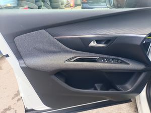 Peugeot 3008 Active 1.6 BlueHDi 120 S&S EAT6 - Foto 6