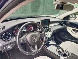 Mercedes Clase C 220d ESTATE - Foto 11
