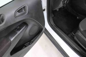 Ford Transit Courier Van 1.5tdCi  - Foto 28