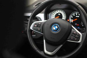 BMW X1 xDrive25e - Foto 38