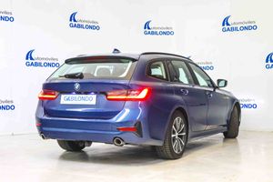 BMW Serie 3 318d Touring - Foto 10
