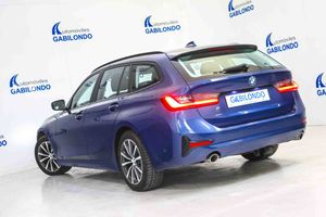 BMW Serie 3 318d Touring - Foto 13