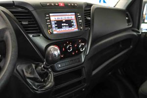 Iveco Daily 35S15 Chasis Cabina Simple  - Foto 31