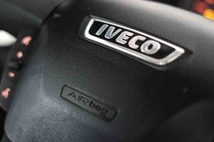 Iveco Daily 35S15 Chasis Cabina Simple  - Foto 25