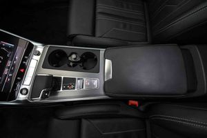 Audi A6 Avant 55 TFSIe quattro Competition - Foto 52