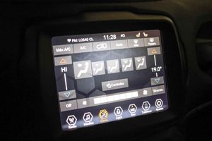 Jeep Renegade 4xe 1.3 PHEV 140 kW(190CV) Limited AT - Foto 57