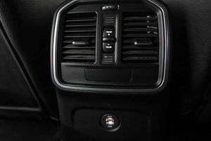 Porsche Macan - - Foto 49
