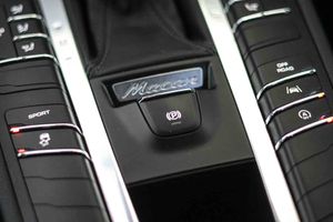 Porsche Macan - - Foto 41