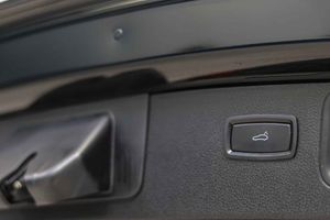 Porsche Macan - - Foto 55