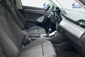 Audi Q3 35 TFSI 110kW (150CV) S tronic Sportback - Foto 5