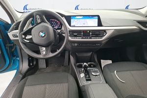 BMW Serie 1 118i **Versión 116i Auto** - Foto 3