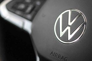 Volkswagen Passat 2.0 TDI 90kW (122CV) DSG - Foto 35