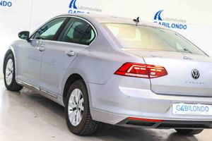 Volkswagen Passat 2.0 TDI 90kW (122CV) DSG - Foto 25