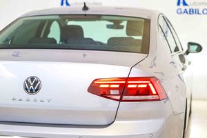Volkswagen Passat 2.0 TDI 90kW (122CV) DSG - Foto 21