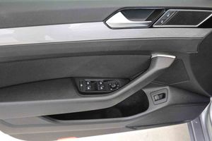 Volkswagen Passat 2.0 TDI 90kW (122CV) DSG - Foto 29