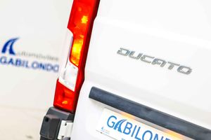 Fiat Ducato 35 L2H2 BlueHDI  - Foto 11