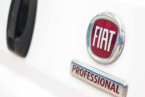 Fiat Ducato 35 L2H2 BlueHDI  - Foto 18