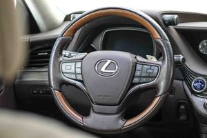 Lexus LS 500h Luxury Art Wood - Foto 35