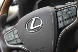 Lexus LS 500h Luxury Art Wood - Foto 36