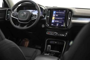 Volvo XC40 1.5 T4 Twin Recharge Inscription Auto - Foto 35