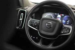 Volvo XC40 1.5 T4 Twin Recharge Inscription Auto - Foto 36