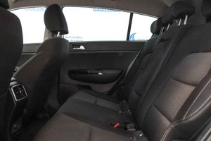 Kia Sportage 1.6 GDi 97kW (132CV) Black Edition 4x2 - Foto 13