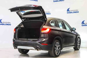 BMW X1 sDrive20i DCT XLine - Foto 17