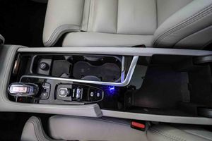 Volvo XC90 2.0 T8 AWD Inscription Auto **Techo panorámico** 7 Plazas - Foto 49