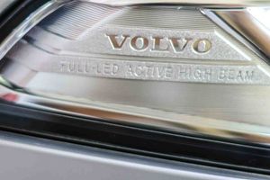 Volvo XC90 2.0 T8 AWD Inscription Auto **Techo panorámico** 7 Plazas - Foto 17