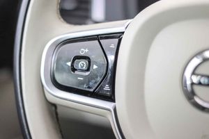 Volvo XC90 2.0 T8 AWD Inscription Auto **Techo panorámico** 7 Plazas - Foto 38