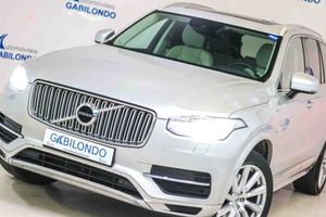 Volvo XC90 2.0 T8 AWD Inscription Auto **Techo panorámico** 7 Plazas - Foto 28