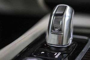 Volvo XC90 2.0 T8 AWD Inscription Auto **Techo panorámico** 7 Plazas - Foto 46