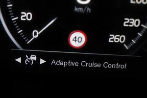 Volvo XC90 2.0 T8 AWD Inscription Auto **Techo panorámico** 7 Plazas - Foto 65