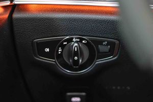 Mercedes Clase E Mercedes-AMG E 53 4MATIC+ **Techo panorámico** - Foto 38