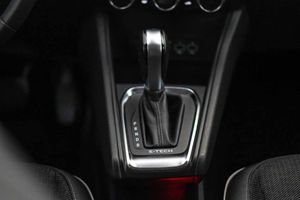 Renault Captur Zen E-TECH Híbrido 105kW (145cv) - Foto 42