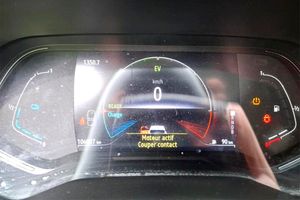 Renault Clio Equilibre E-Tech Híbrido 104 kW (140CV) - Foto 3