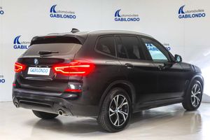 BMW X3 sDrive18d - Foto 12