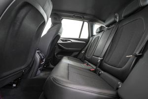 BMW X3 sDrive18d - Foto 64