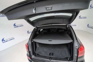 BMW X3 sDrive18d - Foto 73