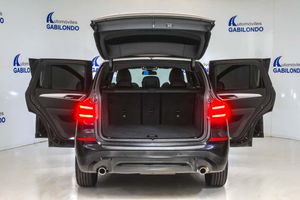 BMW X3 sDrive18d - Foto 35