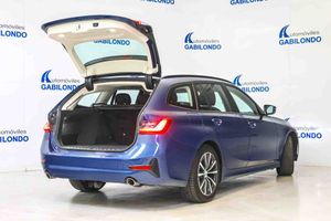 BMW Serie 3 318d Touring - Foto 17