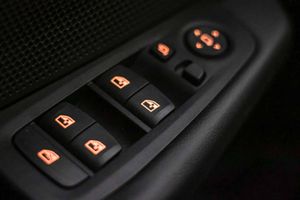 BMW Serie 1 118i Auto. - Foto 28