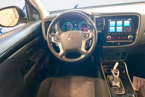 Mitsubishi Outlander 2.4 PHEV Motion Auto 4WD - Foto 3