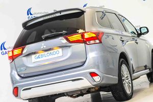 Mitsubishi Outlander 2.4 PHEV Motion Auto 4WD - Foto 26