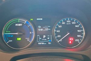 Mitsubishi Outlander 2.4 PHEV Motion Auto 4WD - Foto 4